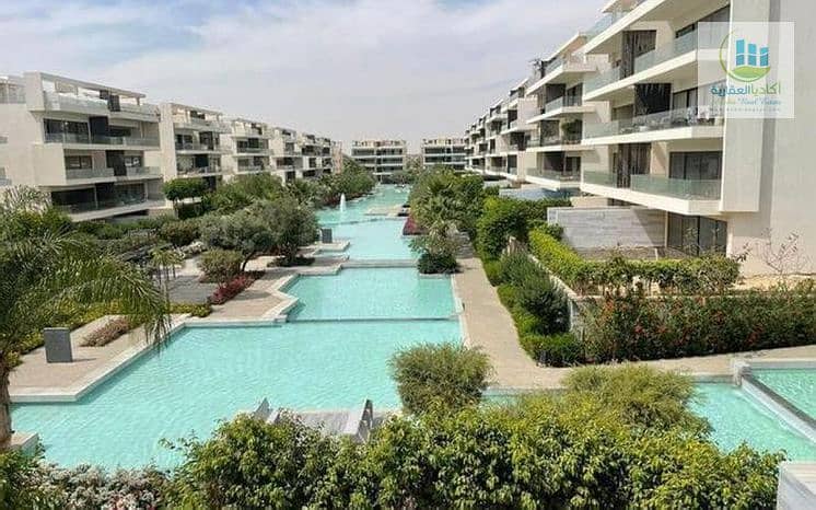 Overlooking Lake Hotel Apartment 268m² Fully Furnished in Lake View Residence Near Mivida Emaar Palm Hills Villette Sodic Eastown City Gate Hyde Park - Widok 2