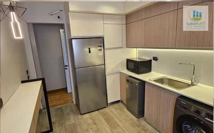 Overlooking Lake Hotel Apartment 268m² Fully Furnished in Lake View Residence Near Mivida Emaar Palm Hills Villette Sodic Eastown City Gate Hyde Park - Widok 3