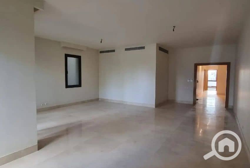 An apartment with a garden, furnished with air conditioning, ready for living in 6 West in Beverly. – pohled 5