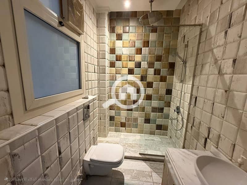 8 175350. jpg