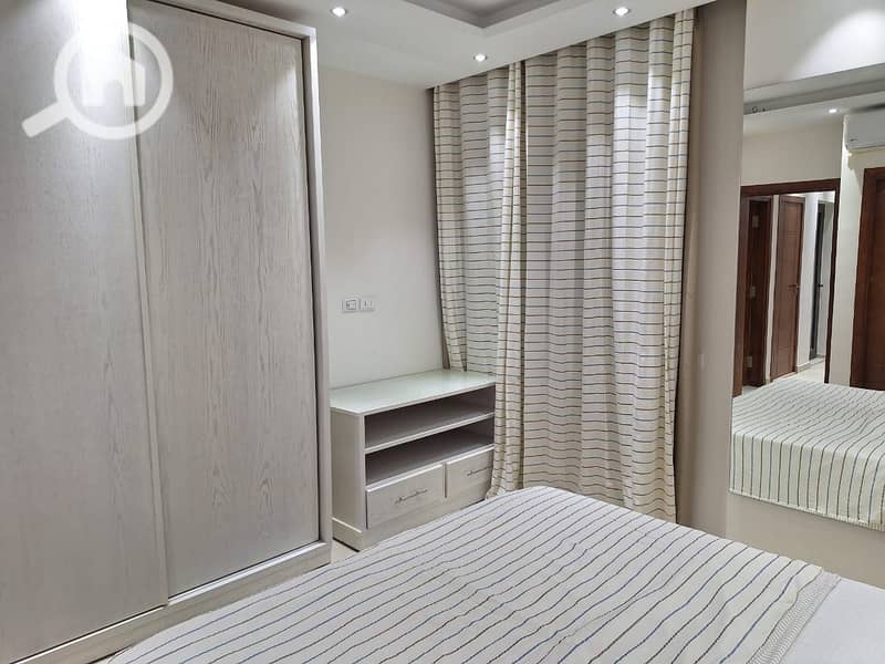 Elegant Apartment for Rent in Lake View Compound | 2 Bedrooms (1 Master) | 2 Bathrooms | Spacious Reception & Living Area | Private Garden | Prime - Aanzicht 5