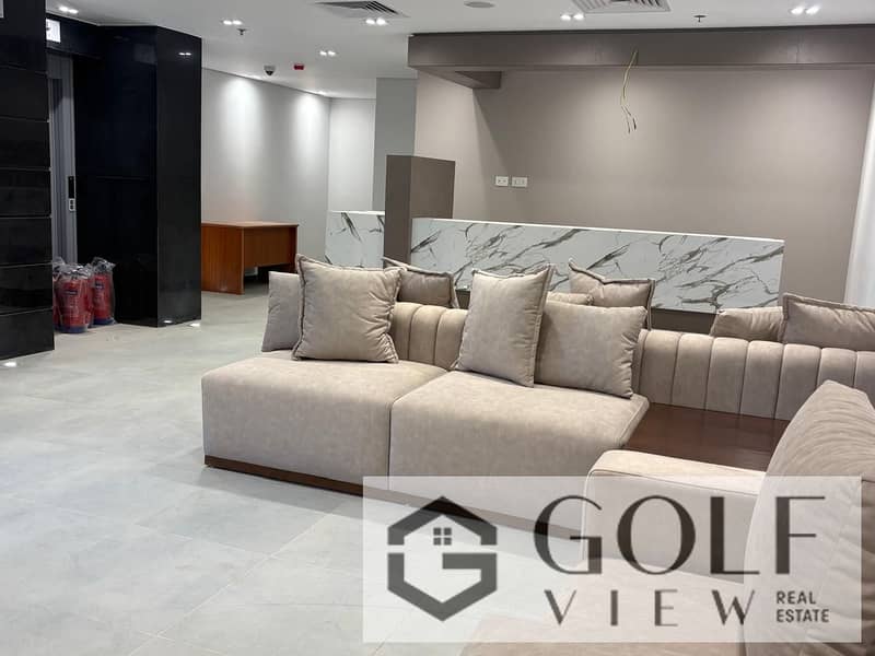 For a quick sale, lowest price: 65 m² clinic in Central Avenue, Sheikh Zayed. Immediate occupancy, fully finished and furnished. Prime location on the - Aanzicht 4