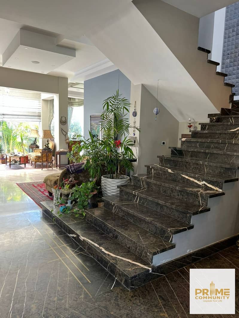 For those with refined taste a modern detached villa for rent in the Allegria (SODIC) compound Sheikh Zayed It is fully furnished features smart home - View 3