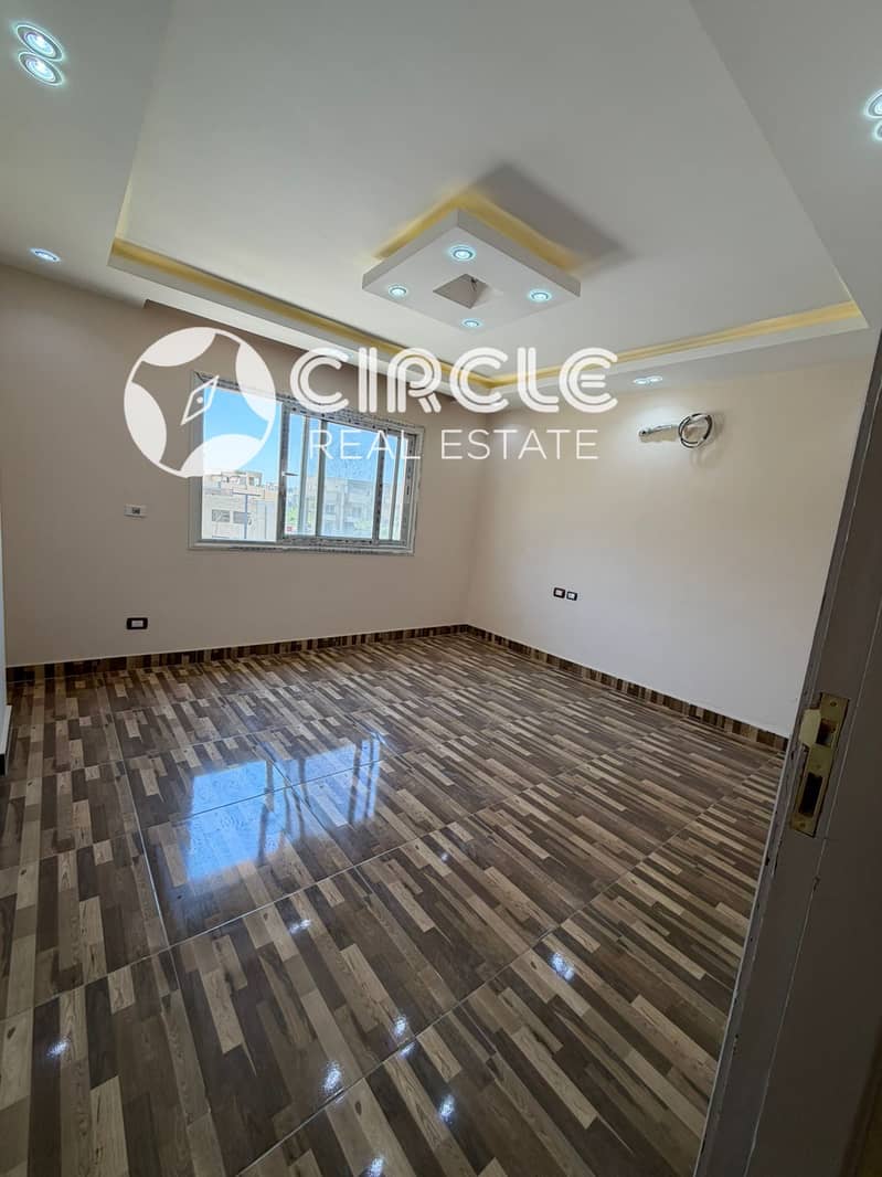 Fully Finished 185 sqm Premium Apartment For Sale in The Square Fifth Settlement New Cairo near AUC - Widok 6