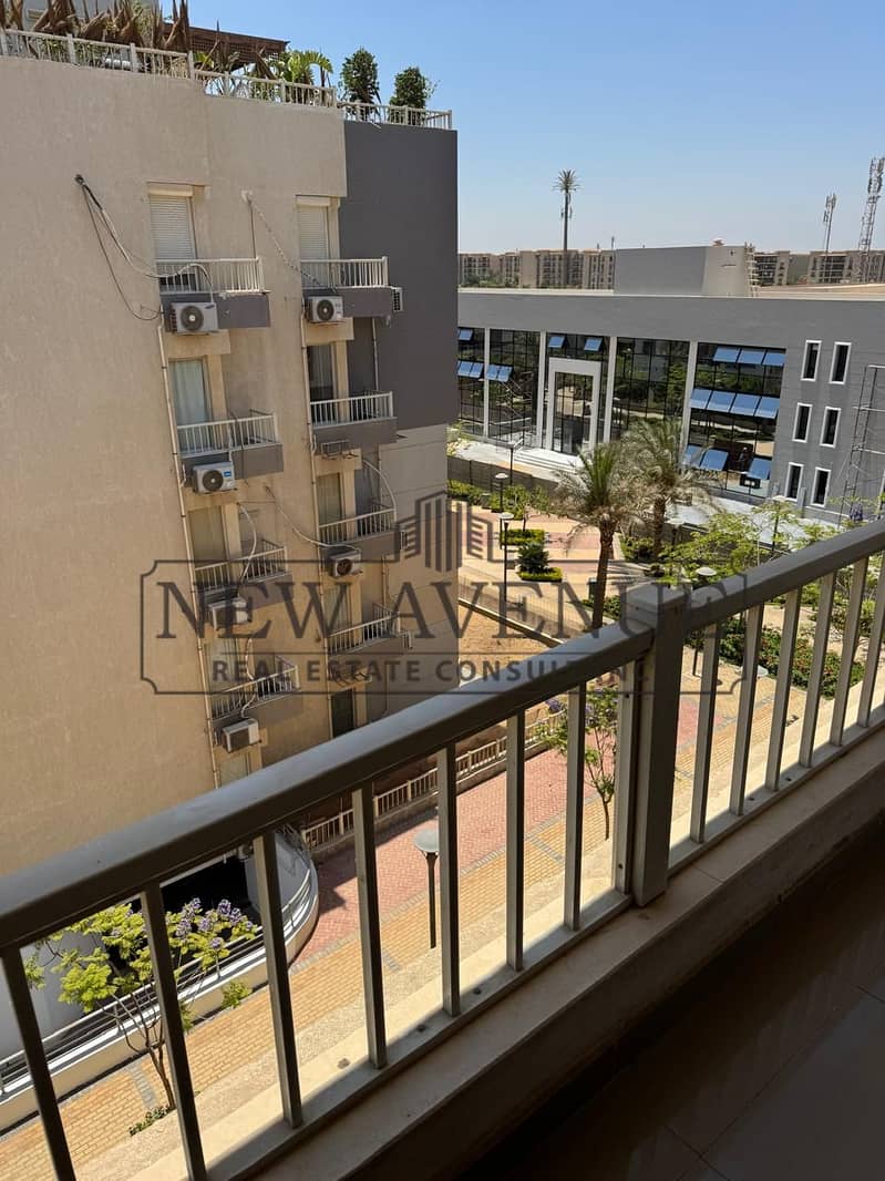 Apartment fully finished ready to move for sale in jayd compound in fornt of el rehab - Widok 5
