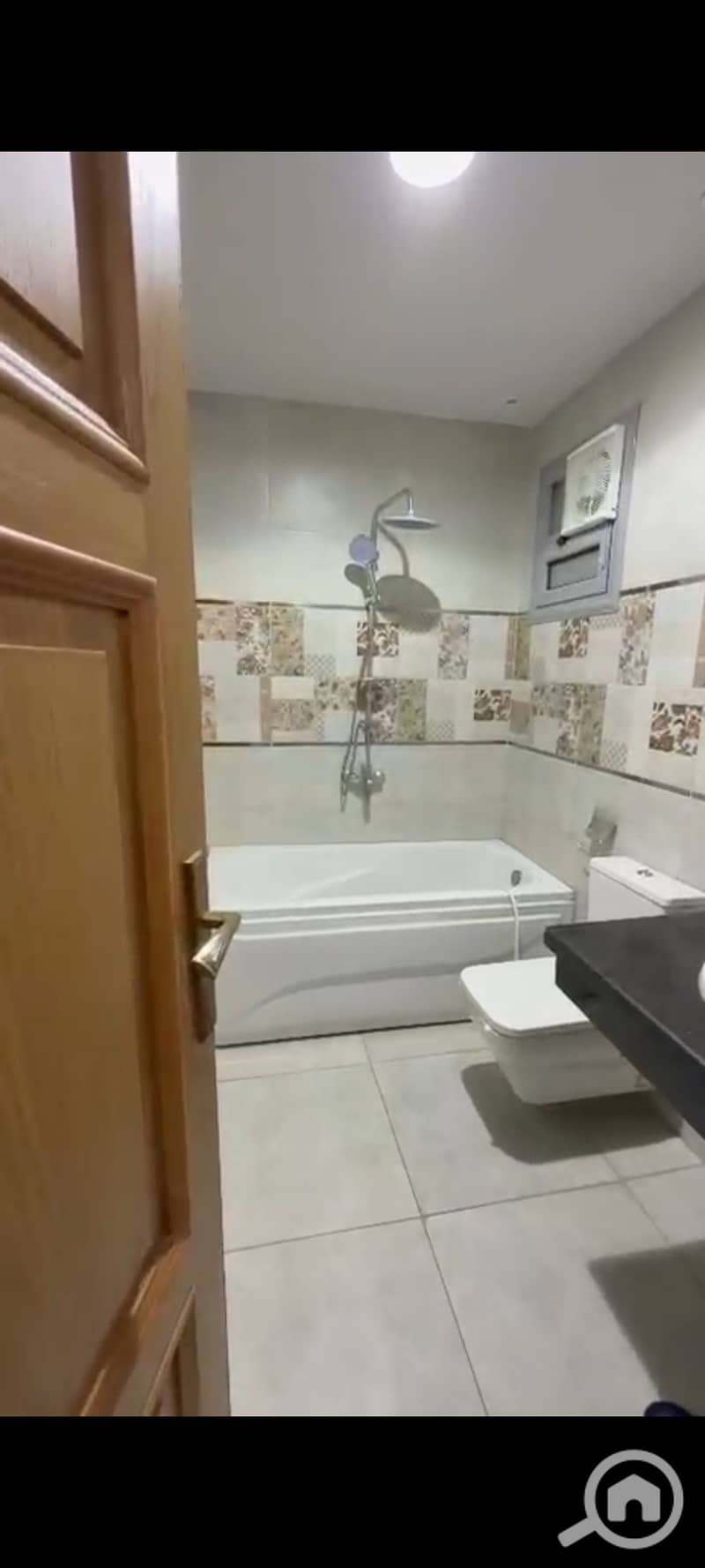 16 1000398155. jpg