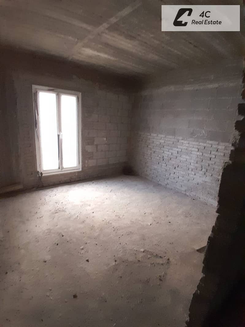 Under market price iVilla Type A Corner for sale 287 bahry ready to move prime location view landscape in Mountain View Hyde Park New Cairo - Więcej