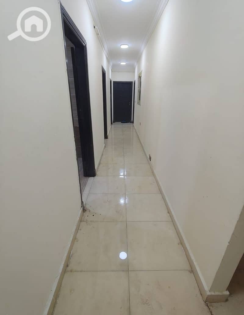 5 84effde7-2abf-4b6d-bcf9-3fa571d778f7. jpg