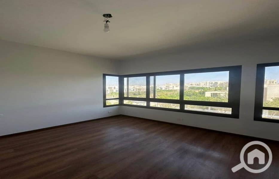 Finished Apartment ready to move in Pyramids hills Ora near of new giza – pohled 3