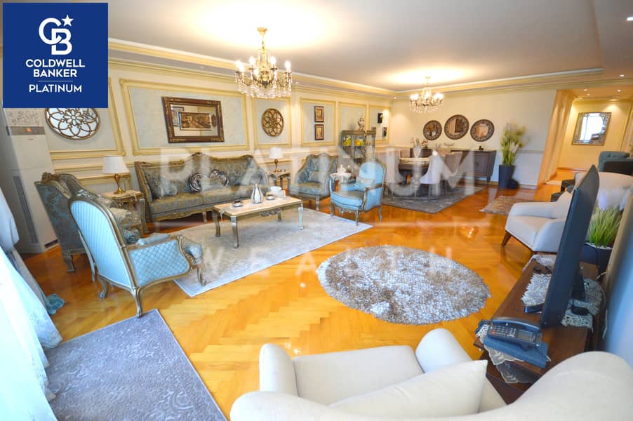open view directly overlooking the club Ultra-luxury finishes Modern buildings Apartment for sale, 365 m, Sporting (Abouqir Street)t - Aanzicht 4