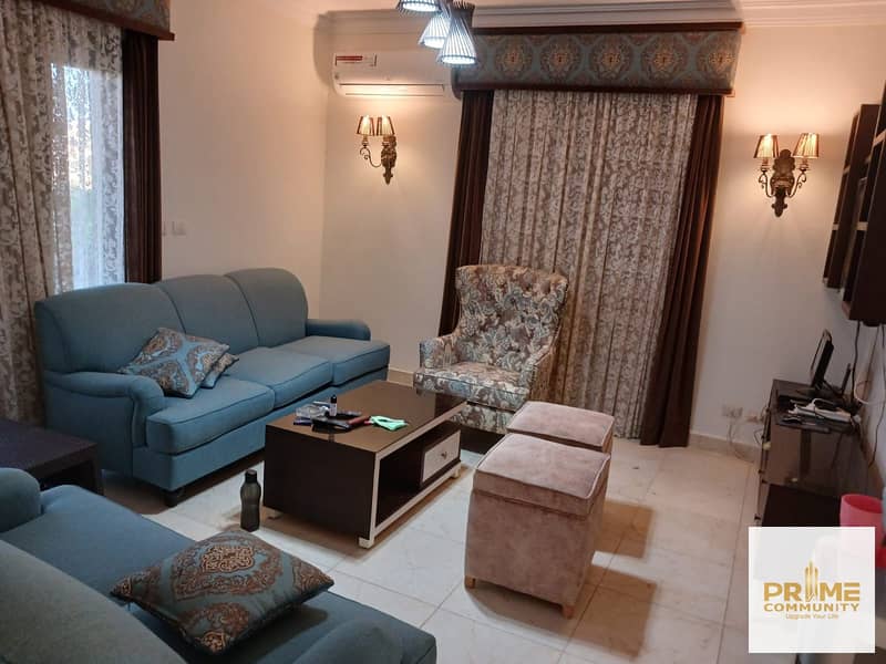 Furnished townhouse for rent in El Patio Zahraa Compound, Sheikh Zayed City Located opposite Al Ahly Club - Ansicht 5