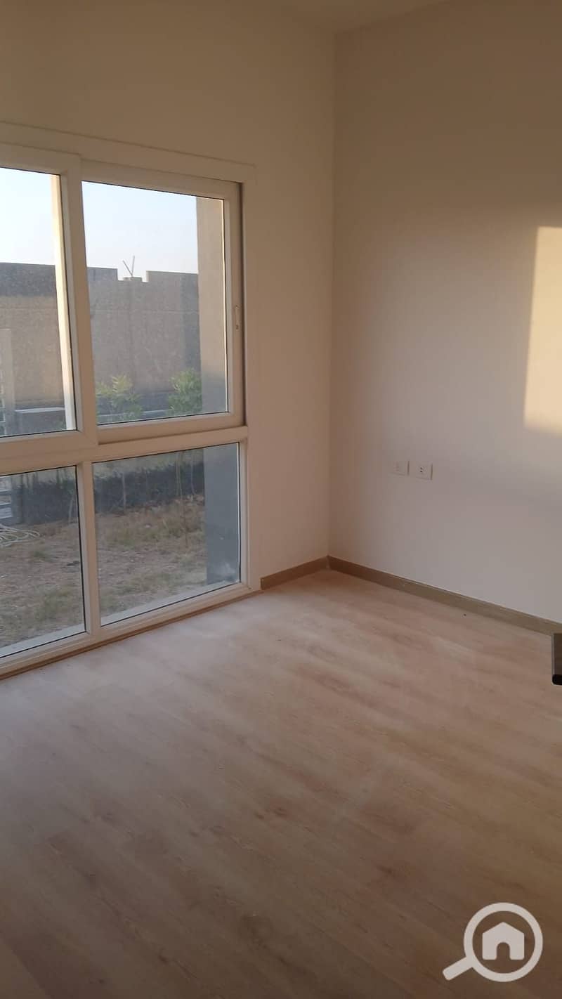 Ground-Floor Apartment for Rent in Kayan – Grand Heights, 6th of October City (125 sqm) - Widok 2