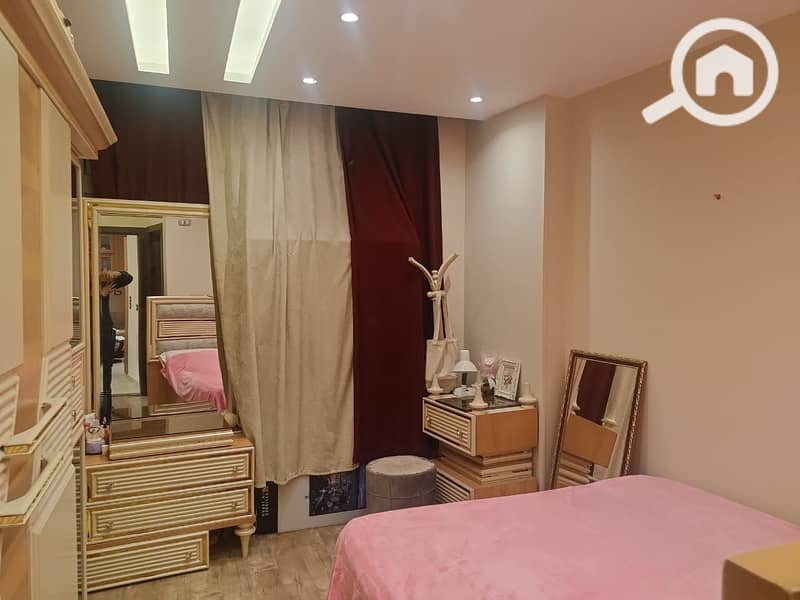 Ground-floor apartment with a private garden, finished to an excellent super-luxury standard. - Vista 6