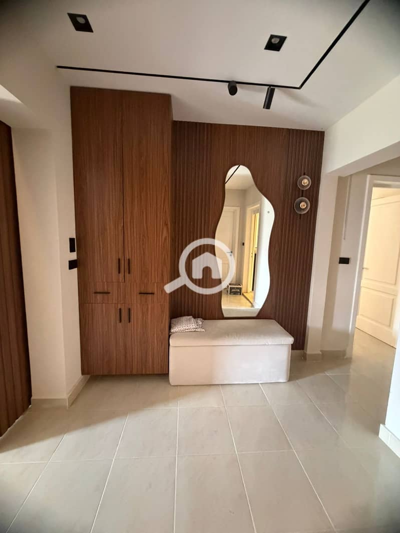 For sale in the best and latest stages of Al-Rehab in the new phase seven, an apartment of 211 m. - Pogled 3
