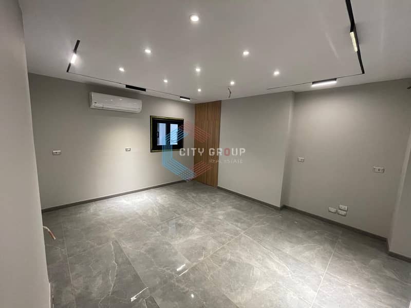 Administrative office for rent in a prime location on the Maadi Corniche, 1000 square meters - Mehr