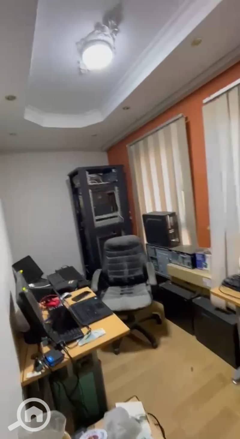 5 1000996673. jpg