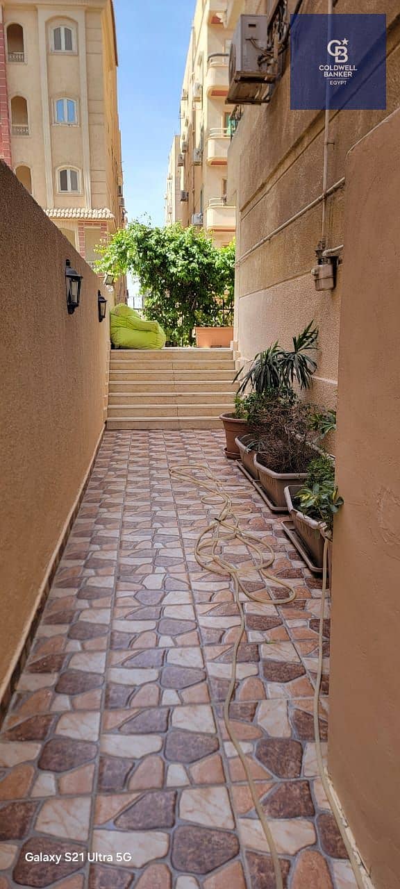Ground floor apartment with private garden | 3 rooms | Super deluxe finishing near North 90th Street – pohled 3