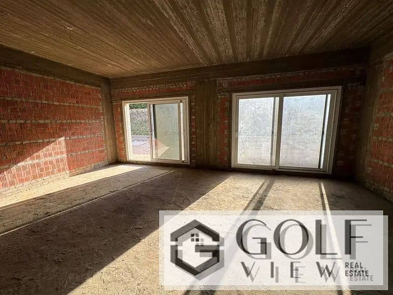 For sale: Lowest price for a 400 m² twin house in the Itaba City Edge compound in Sheikh Zayed, featuring a distinctive, unobstructed view of the land - Więcej