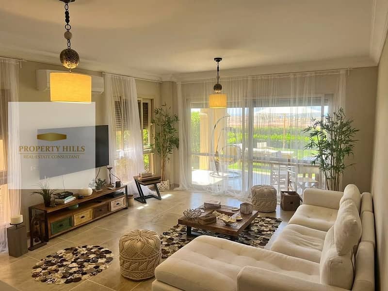 Latest chalet for immediate delivery, fully finished Seaview in La Vista Bay East with a down payment of 10% and installments up to 7 years. - Mehr
