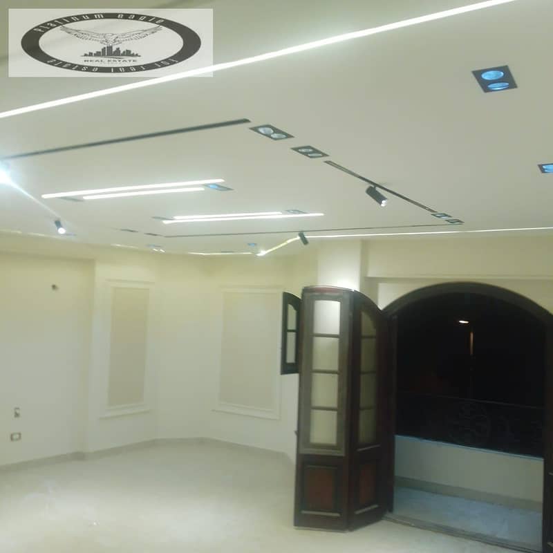 Apartment for sale in the Fifth Settlement, District 3 (Villas Zone) – next to Fatima Al-Sharbatly Mosque. First-time occupancy - Ansicht 2