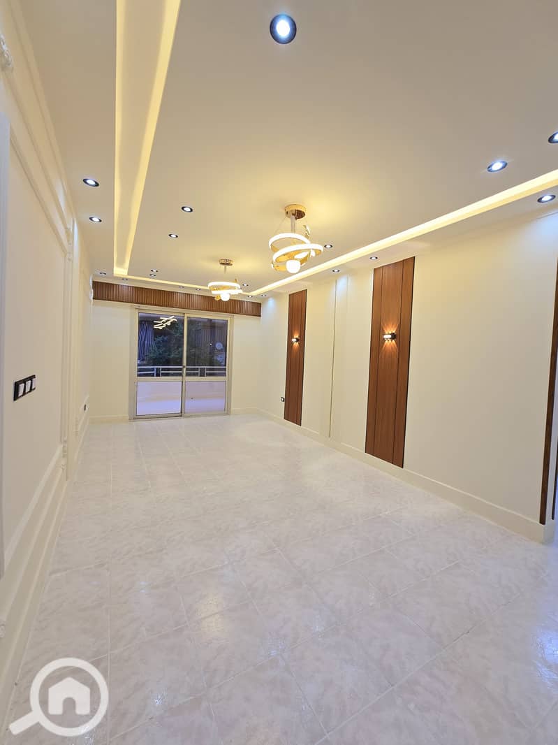 Apartment for sale in Alexandria, Al-Ajami, Al-Nakhil Beach next to the main road (two bedrooms/2 bathrooms) a distinguished residential and summer location, fully serviced. - Widok 2