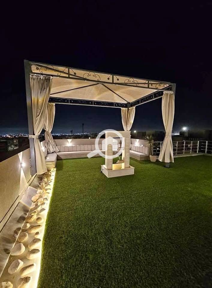 Ready to move Townhouse near to Al Ahly Club in El Sheikh Zayed - Ansicht 2