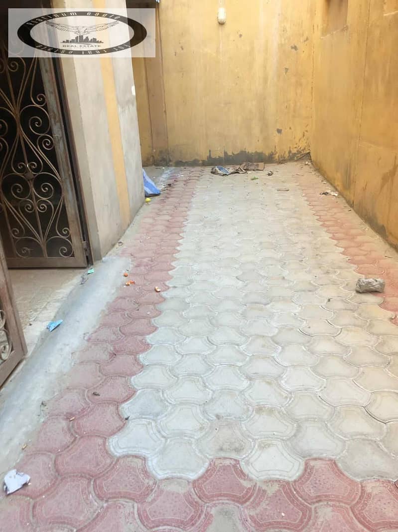 Basement for sale in the Fifth Settlement (Southern Investors area – Zizinia Family complex), near the American University (AUC). Features - Widok 4
