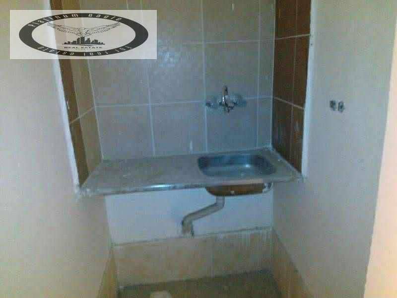 Basement for sale in the Fifth Settlement (Southern Investors area – Zizinia Family complex), near the American University (AUC). Features - Więcej
