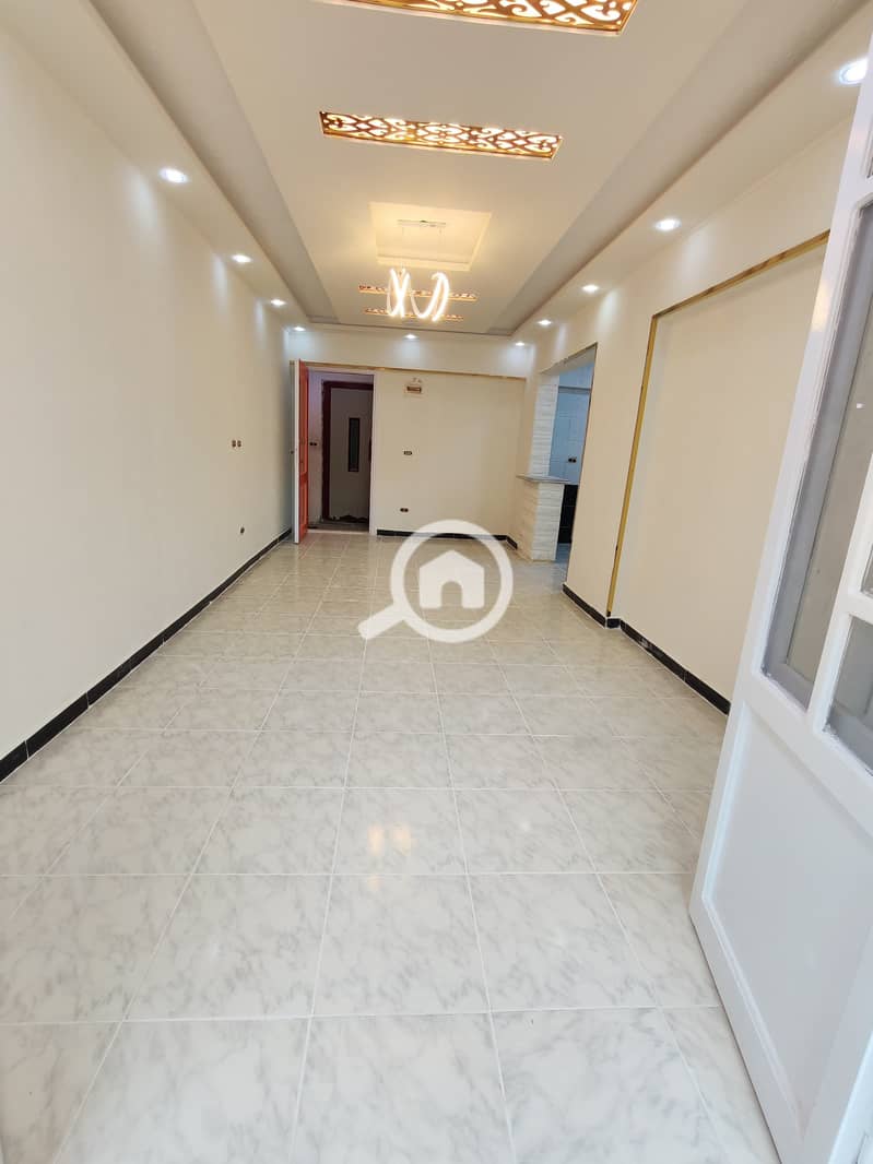 An apartment for sale near the beach in Al-Ajami, Al-Nakheel Beach, one minute from the sea, ultra-lux finishing. - Ansicht 5