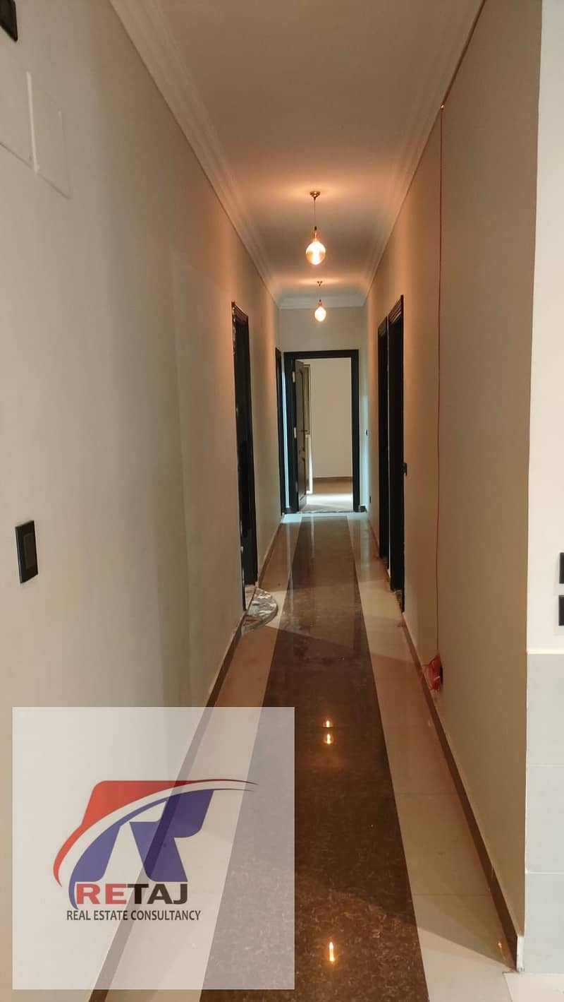 New apartment for rent in Al Yasmin Villas, First Settlement, 200 square meters, ground floor (not basement), super deluxe finishing, brand new kitche - Widok 4