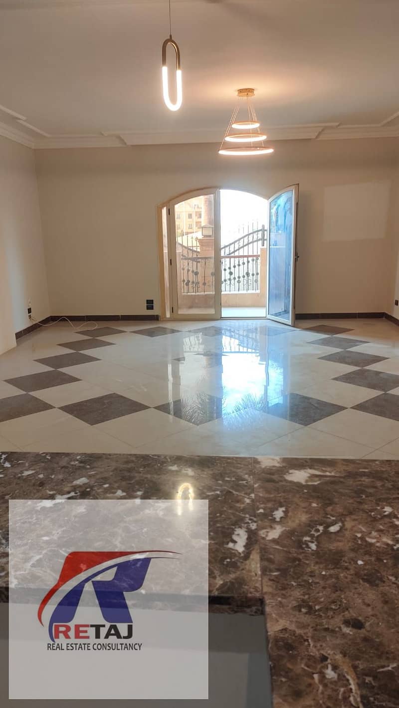 New apartment for rent in Al Yasmin Villas, First Settlement, 200 square meters, ground floor (not basement), super deluxe finishing, brand new kitche - Widok 5