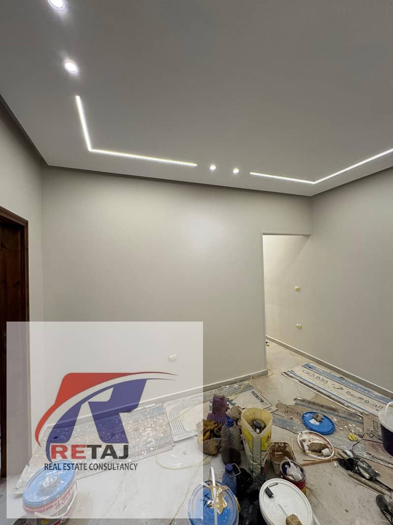 Brand new apartment for rent in Paradise Compound, Fifth Settlement, with ultra-super-lux finishing. 155 square meters, priced at 18,000 EGP per month - Widok 4