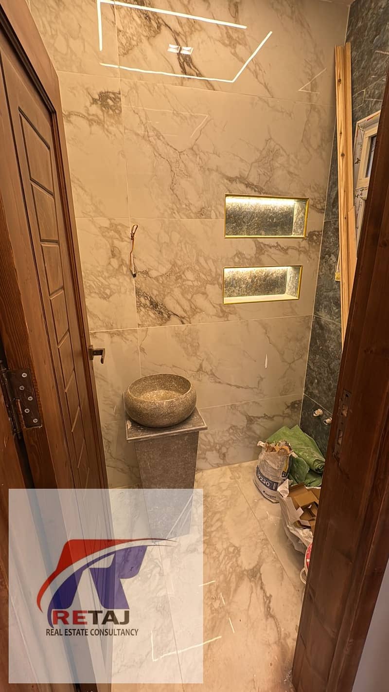 Brand new apartment for rent in Paradise Compound, Fifth Settlement, with ultra-super-lux finishing. 155 square meters, priced at 18,000 EGP per month - Widok 6