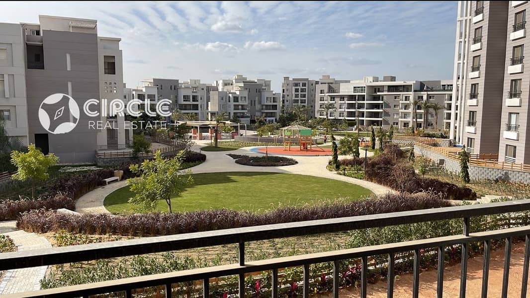 Fully Finished 235m² 3 Master Bedrooms Apartment For Rent In Cairo Festival City (CFC Living) 5th Settlement New Cairo With Open View - Ansicht 2