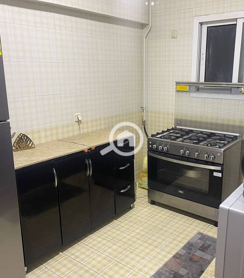 Apartment for Rent in Beverly Hills Compound, Sheikh Zayed – 150 m² , Kitchen with Appliances – pohled 6