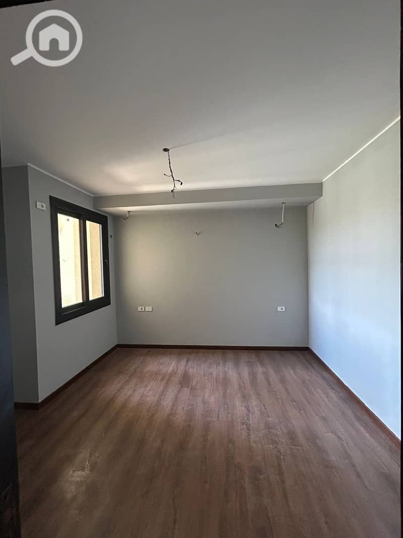 Studio for rent, first occupancy, 6th of October, Badiyah compound, palm Hills, luxury finishing, first tenant – pohled 3