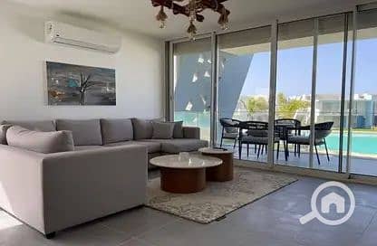 Chalet 3 Bed for Sale in Q North, North Coast | Sea View | Fully Finished & Furnished | Ready to move - Поглед 3