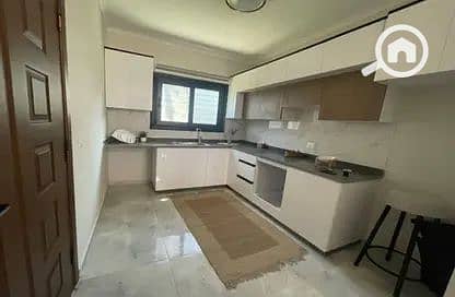 Chalet 3 Bed for Sale in Q North, North Coast | Sea View | Fully Finished & Furnished | Ready to move - Поглед 5