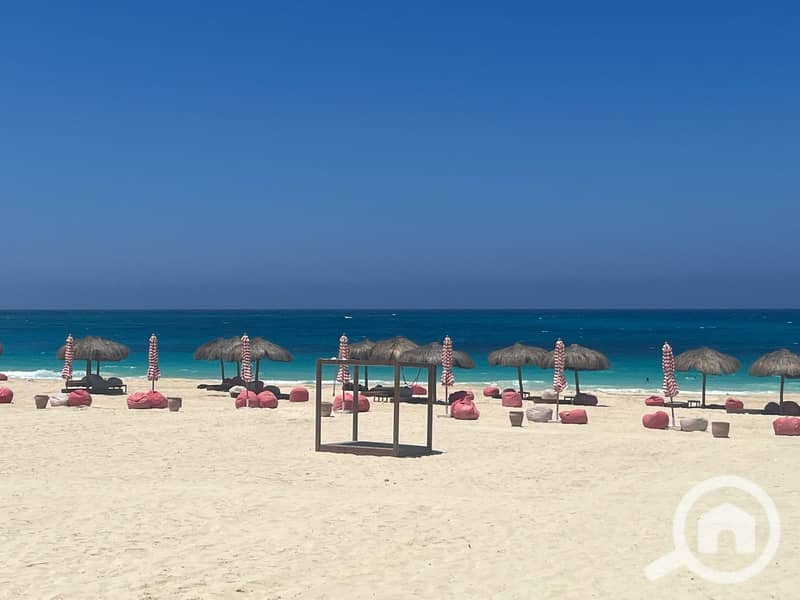 Chalet for sale, 85 m, two bedrooms + two bathrooms, lagoon view, in a good location in lyv Ras Al Hikma - Widok 5