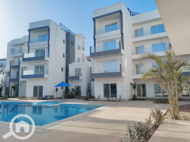 Apartment For Sale In El Montazah Close to the beach - Aanzicht 3