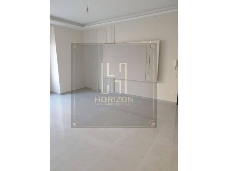 Special finishing Apartment with kitchen sale Village gate Palm Hills New Cairo - Ansicht 2