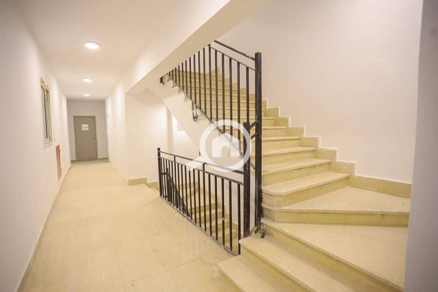 Apartment for sale, ready for immediate handover, featuring a prime view in the Capital overlooking the Green River and the Tourist Walkway. - Ansicht 4