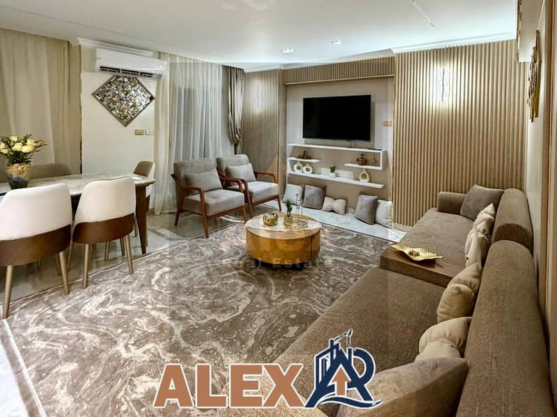 Furnished hotel apartment for rent in Stanley steps away from the beach with an open view – pohled 2
