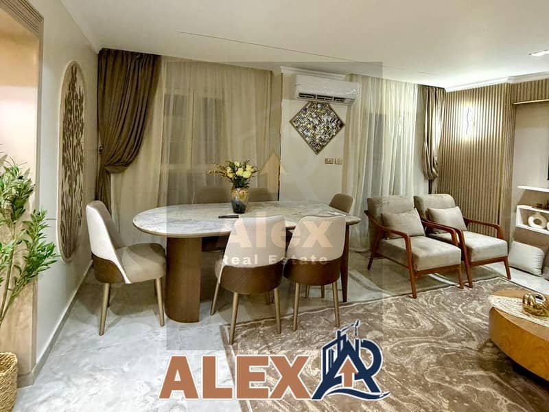 Furnished hotel apartment for rent in Stanley steps away from the beach with an open view – pohled 6