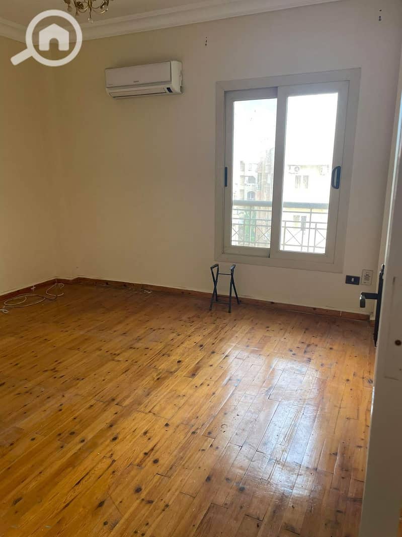 Apartment for rent in a compound in Sheikh Zayed with a prime location - Więcej