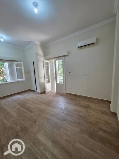 3 Bedroom Flat for Rent in Garden City, Cairo - 409612. jpg