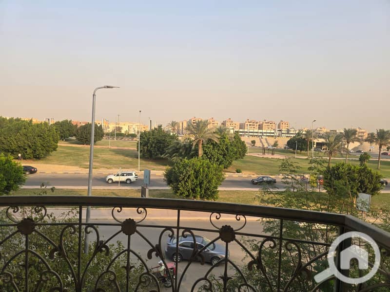 فرصة لا تتكرر في الحي الثالث بمدينة العبور. . لسرعة البيع – pohled 6