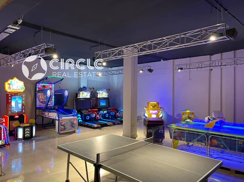 Fully Finished & Furnished 300m Commercial Restaurant For Sale In Stella Marina Mall North Coast Prime Location - Więcej