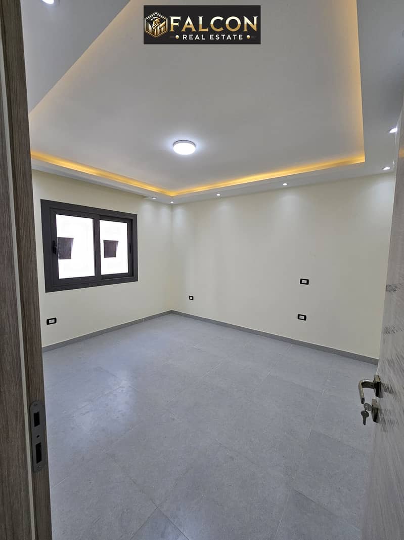 Ground apartment with landscape view, prime location in October, mins from Mall of Arabia, 8-year installments. - Ansicht 4