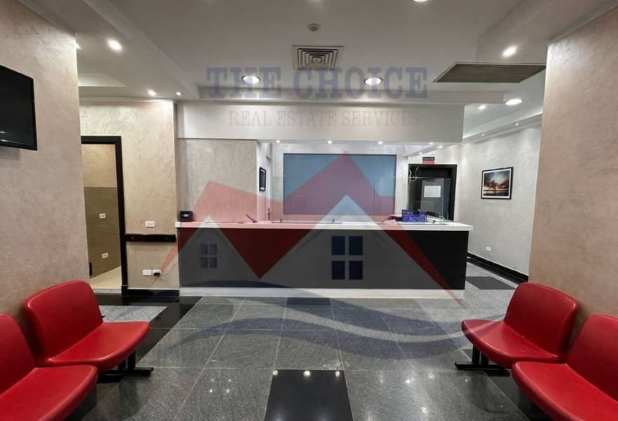 Fully Finished Medical Center for Sale in October – pohled 2